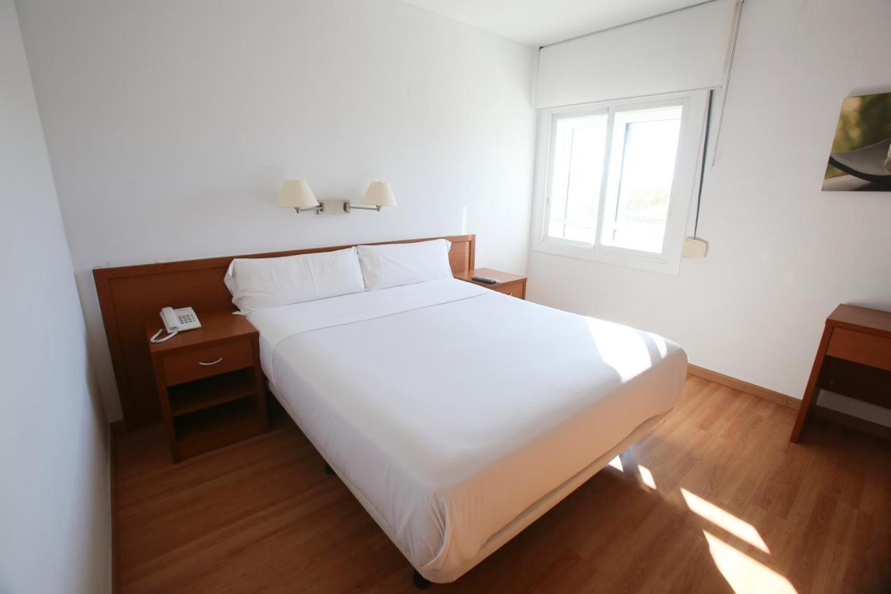 Gatell Hotel Vilanova i la Geltru Luaran gambar